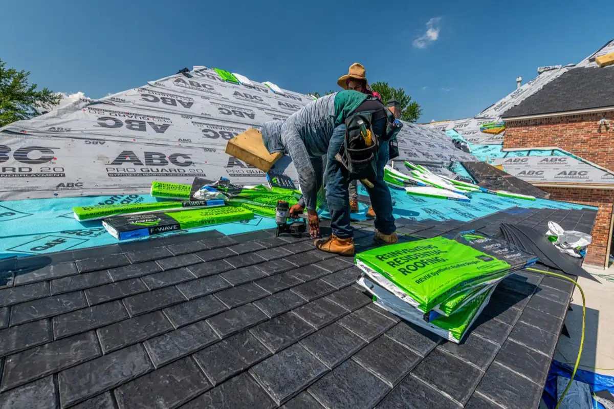 Emergency Roof Tarping in Fontana, CA